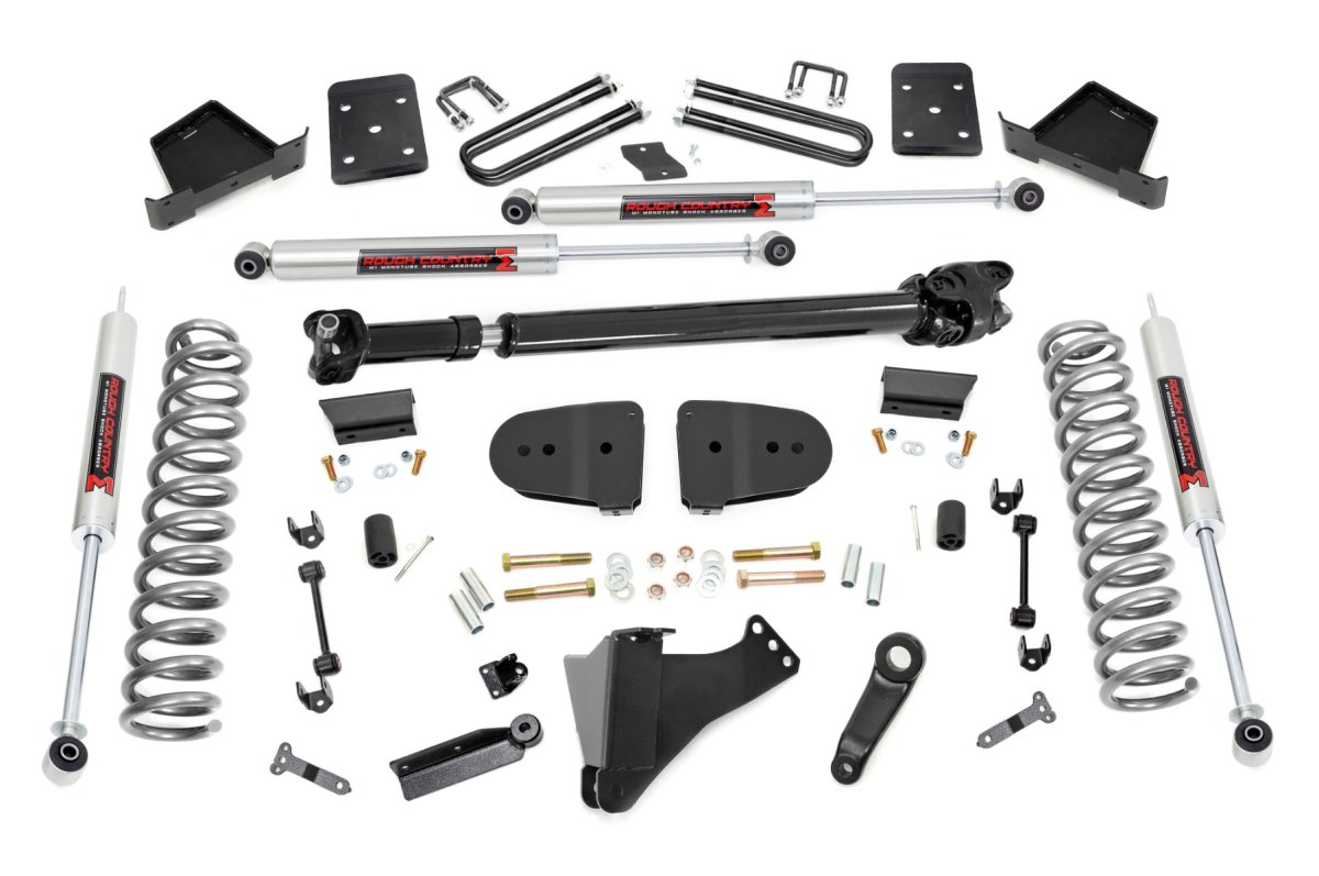 Ford F-250 Super Duty Suspension Lift Kit - Rough Country - 6 Inch Lift | No OVLDS | D/S | M1 - 2023+